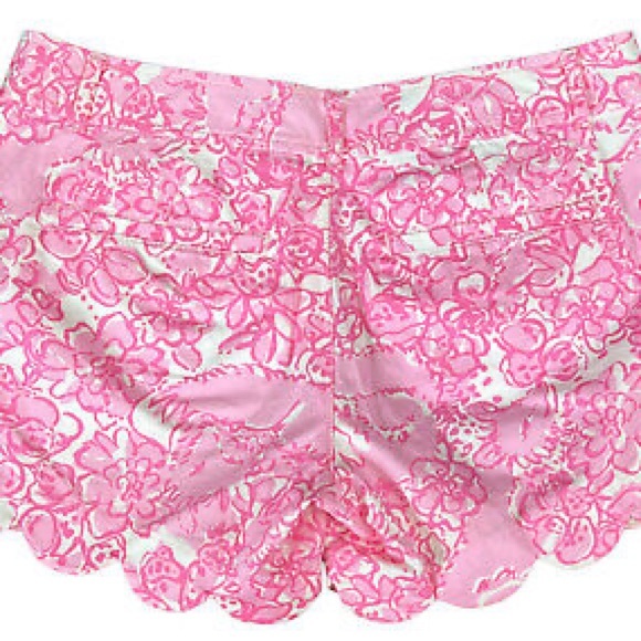 Lilly Pulitzer Buttercup Short in She’s A Fox Print - Picture 3 of 5
